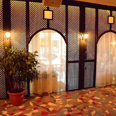 酒店 Costa Blu Bodrum 3*